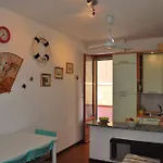 Appartement Camelia E Gabry - Zona Mare Con Posti Auto E Terrazze Marina di Campo