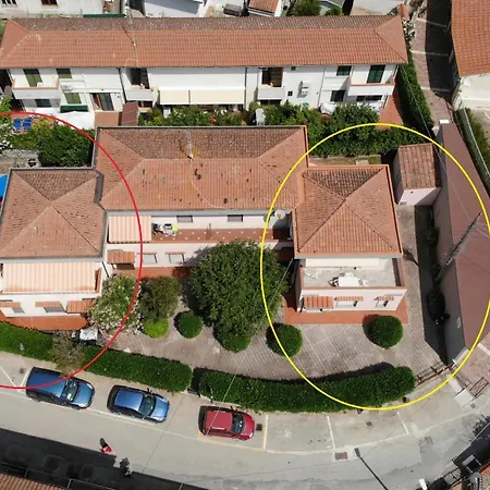 Camelia E Gabry - Zona Mare Con Posti Auto E Terrazze *