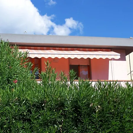 Camelia E Gabry - Zona Mare Con Posti Auto E Terrazze