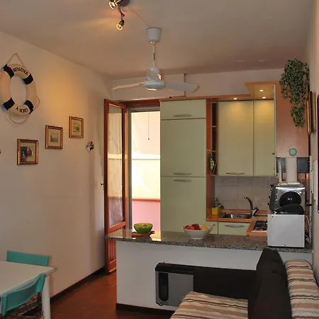 Camelia E Gabry - Zona Mare Con Posti Auto E Terrazze Apartamento Marina di Campo