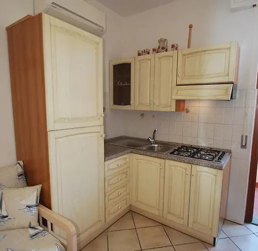 Appartement Camelia E Gabry - Zona Mare Con Posti Auto E Terrazze *